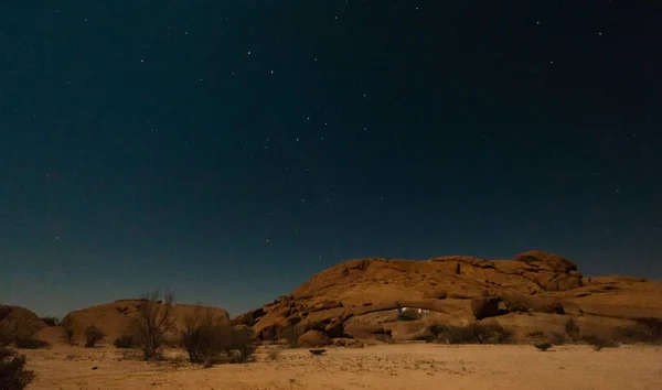 Il deserto namibiano di notte — Foto Stock