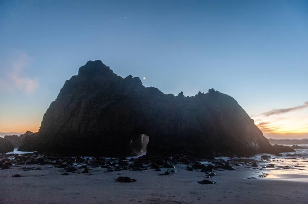 Pfeiffer plajında gün batımı — Stok fotoğraf
