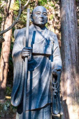 Hiroşima, Japonya - 2 Ocak 2020. Hiroşima 'daki Mitaki Dera tapınağının dış görüntüsü. Bu, Japonya 'daki en ünlü Budist tapınaklarından biridir..