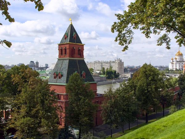 Moskau. Wasserturm des Moskauer Kreml — Stockfoto