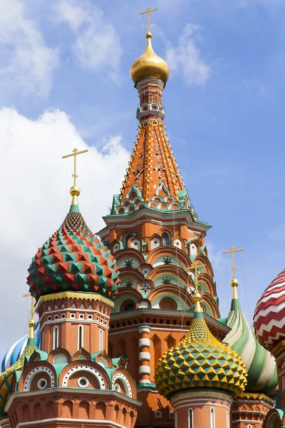 В Москве. Разноцветные купола Св. Собор Василия Блаженного — стоковое фото