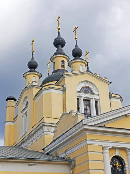 Moskau, Kirche der Fürbitte im Dorf der roten — Stockfoto
