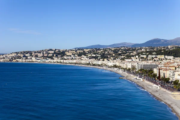 Francia, Niza. Vista de la ciudad desde la colina Chateau — Foto de Stock