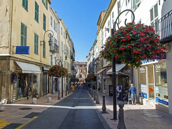 France , Antibes, October 2013 . A typical urban view — Stock Photo, Image