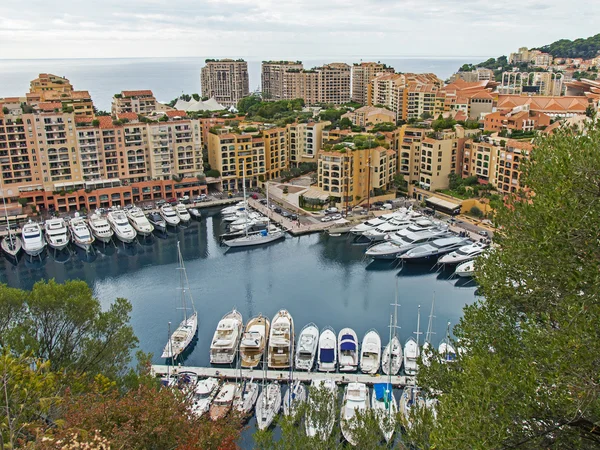 The Principality of Monaco, 13 October 2013 . View of the residential areas and the port of Fontevill — Stock Photo, Image