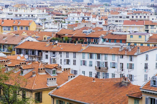 France , Nice, October 14, 2014 . View of the red roofs of the old town from the hill Chateau — Stock Photo, Image