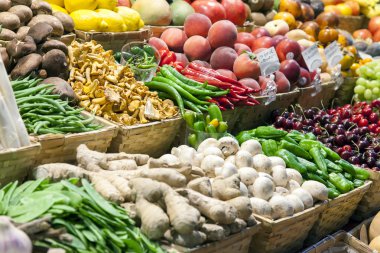 çevre dostu ürünler pazarında tezgah üzerinde