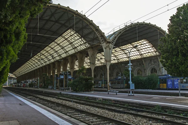 Francia, Nizza. stazione ferroviaria Nizza - una delle località turistiche della Costa Azzurra Francia — Foto Stock