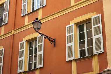 Fransa, cote d'azur, menton. tipik bir yapının mimari parça프랑스, 코트 디 부 다쥐르 망 통입니다. 일반적인 건물의 건축 조각