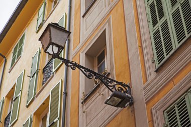 Fransa, cote d'azur, menton. tipik bir yapının mimari parça프랑스, 코트 디 부 다쥐르 망 통입니다. 일반적인 건물의 건축 조각