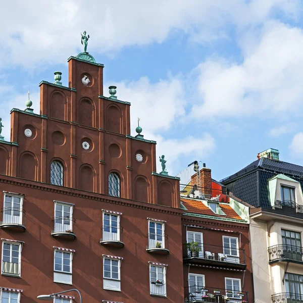 Estocolmo, Suécia. Detalhes arquitetônicos típicos dos edifícios da cidade — Fotografia de Stock