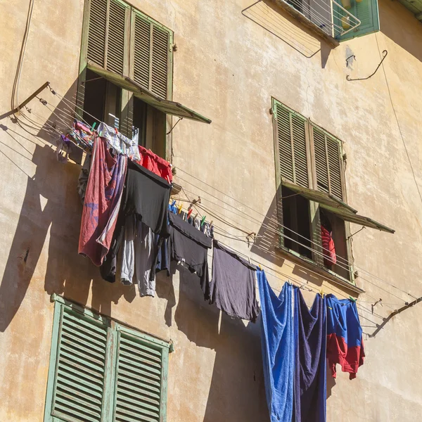 France , Cote d'Azur , Villefranche. Architectural detail of old hous — Stock Photo, Image