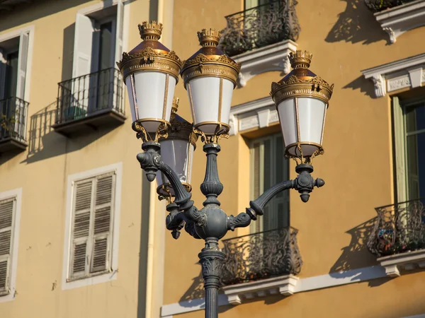 France , Nice. Typical architectural details Nice - one of the resort towns of the Cote d'Azur in France — Stock Photo, Image
