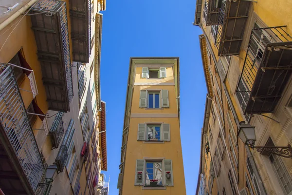 France , Cote d'Azur . Nice, typical architectural details of the buildings in the old town — Stock Photo, Image