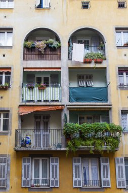 cote d'azur, Fransa. Bina eski şehir güzel, tipik mimari detaylar.