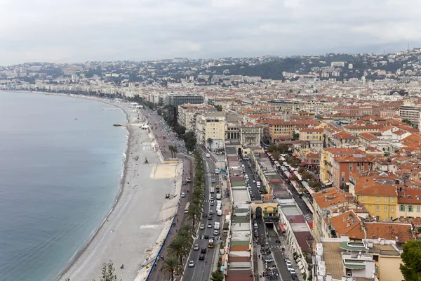 Francia, Costa Azzurra. Nizza, 17 ottobre 2013. Veduta della città dal ponte di osservazione sulla collina Chateau . — Foto Stock