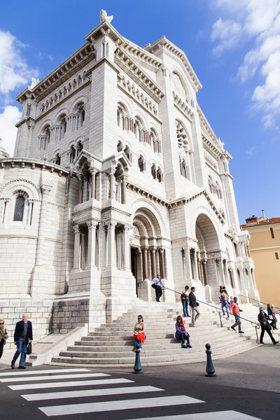 The Cathedral ща Monaco , built in 1875 . Is also the burial place of the Princes of Monaco — Stock Photo, Image