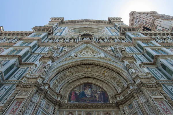 Floransa, İtalya ' da 23 Haziran 2012. Katedral santa Maria del fiore (santa maria del fiore, duomo, Floransa), mimari detaylar — Stok fotoğraf