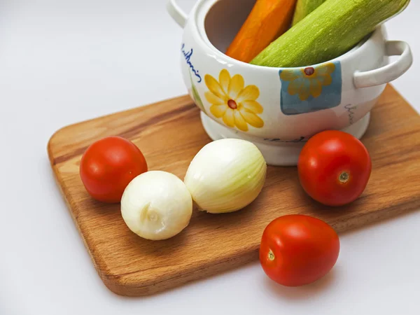 Frisches Gemüse zum Kochen von Gemüseeintopf — Stockfoto