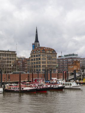 Hamburg, Almanya, 19 Şubat 2013. bulutlu bir günde tipik kentsel görünümü