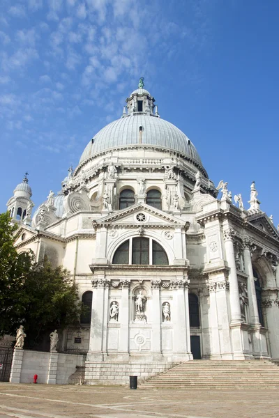 Włochy, Wenecja. Bazylika Matki Bożej leczyć (basilica di santa maria della salute). — Zdjęcie stockowe