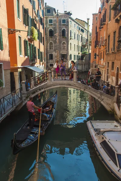 Itália, Veneza. Vista urbana típica — Fotografia de Stock