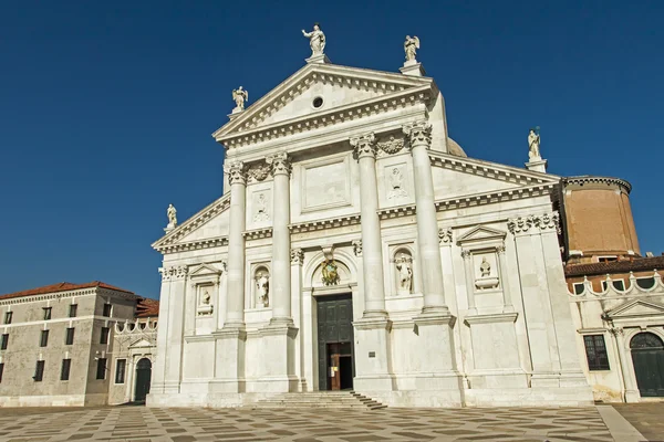 Venice, Olaszország. kilátással a san giorgio maggiore thecathedral — Stock Fotó