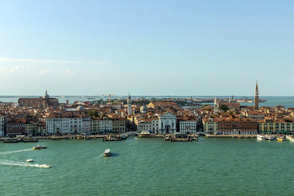 Italien, Venedig. utsikt över staden från Venedig-lagunen — Stockfoto