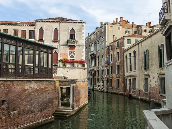 Venetië, Italië. typisch stedelijke weergave Zomermiddag — Stockfoto