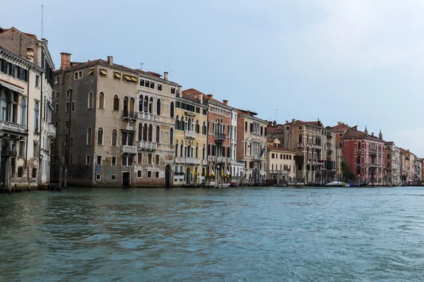 Itália, Veneza. Vista do Grande Canal no início da noite  . — Fotografia de Stock