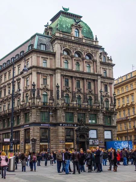 Viena, Áustria, 28 de outubro de 2011. Uma arquitetura típica para parte histórica da cidade — Fotografia de Stock