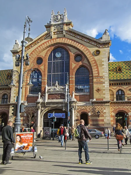 Budapest, Węgry, zm. 19 marca 2013. typowy widok miejski — Zdjęcie stockowe