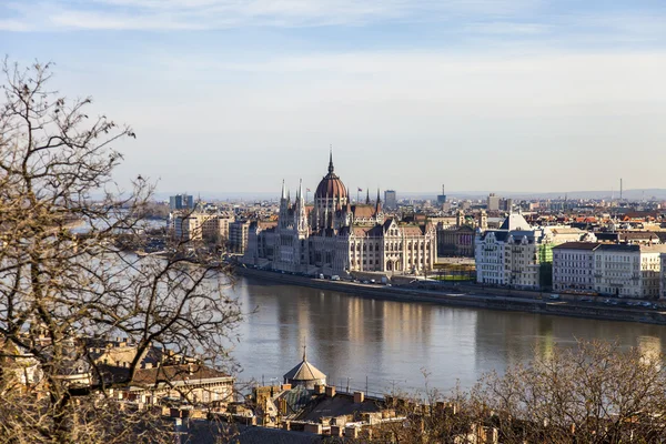 Vista del Danubio y Pesht desde el Castillo de Buda — Foto de Stock