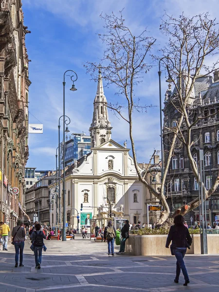 Budapest, Hongarije. typisch stedelijke weergave — Stockfoto