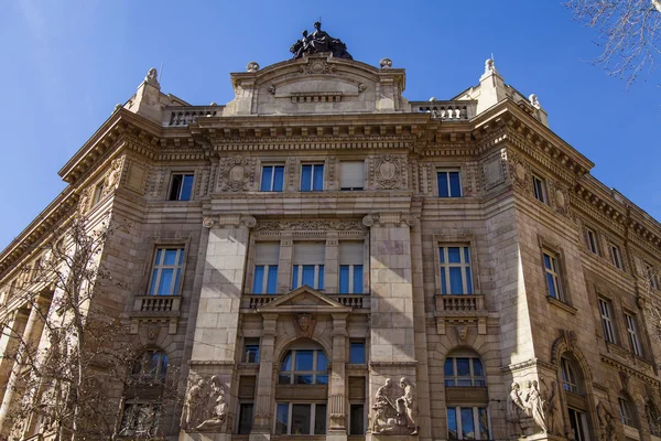 Budapest, Hongrie. Fragments architecturaux de bâtiments historiques — Photo