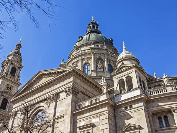 Budapest, Hungary. Architectural detail of the Basilica of St. Stephen — Stock Photo, Image