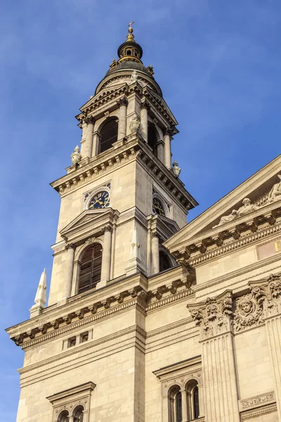 Budapest, Ungern. arkitektonisk detalj av basilikan St stephen — Stockfoto