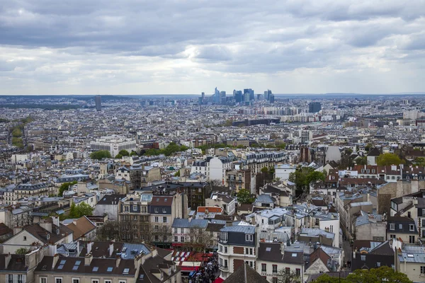 Paris, Frankrike. utsikt över staden från observation plattform av basilikan sacre coeur i montmartre — Stockfoto