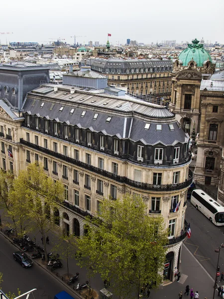 Paris, France. View of the city from the observation platform multistory store — Stock Photo, Image