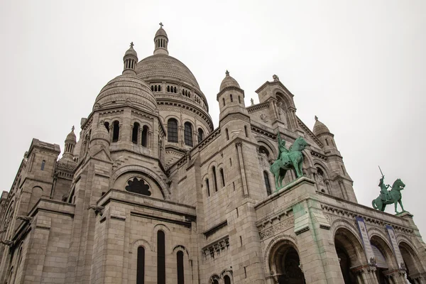 Paris, Franţa. Detaliu arhitectural al sacrului Coeur din dealul Montmartre — Fotografie, imagine de stoc