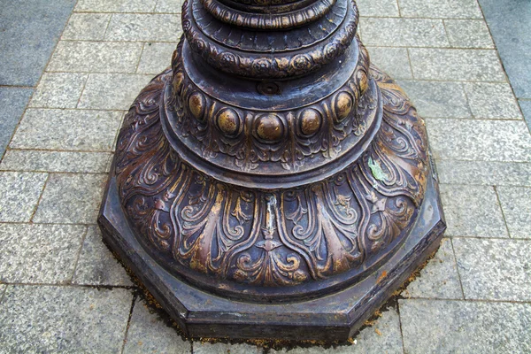 Paris, France. Fragments decor old lamppost — Stock Photo, Image