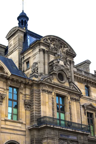 Paris, Frankrike. typiska arkitektoniska detaljer — Stockfoto