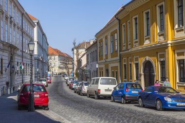 Budapeşte, Macaristan. tipik kentsel bakmak. Buda - yüksek Tuna Nehri kıyısında yer alan kentin