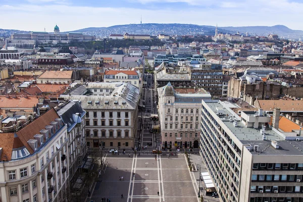 Budapešť, Maďarsko. pohled na město od vyhlídková plošina baziliky svatého Štěpána — Stock fotografie