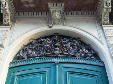 Budapeşte, Macaristan. şehrin tarihi evlerin tipik mimari detaylar