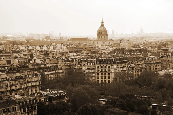 Paris, France, May 2, 2013 . City view from the Eiffel tower in cloudy weather — Stock Photo, Image