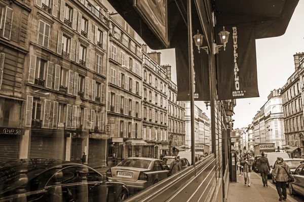 Paris, Frankreich, 4. Mai 2013. Typische Stadtansichten — Stockfoto