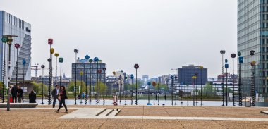 Paris, Fransa, 3 Mayıs 2013. la defense bölgesinde modern mimari