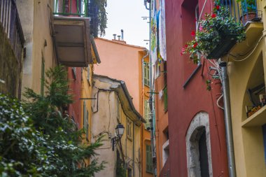 Menton, Fransa. şehrin tarihi evlerin tipik mimari detaylar