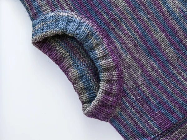 Detalhe de malha artesanal de fio de lã — Fotografia de Stock
